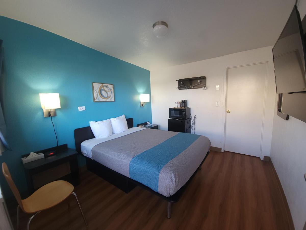 And Motel Othello